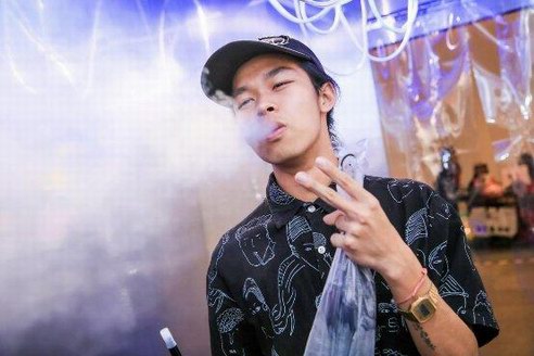 大口FLOW福祿，活出你的態度