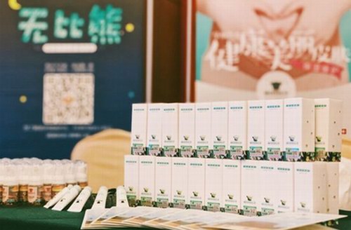 無比熊亮相成都第三屆孕博會，無比凝膠最受媽媽們歡迎