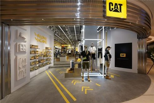 從月球空降？酷玩度爆表？CAT中國首家生活態(tài)度體驗店落地廣州！ 