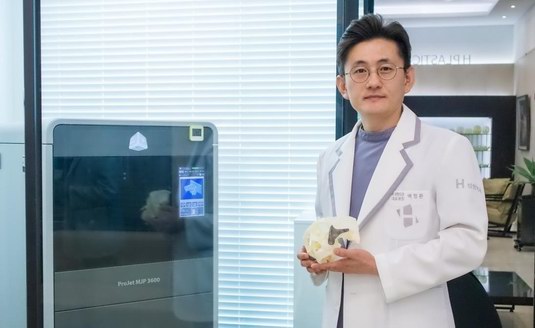 H整形醫(yī)院運用3D打印技術(shù)，助力下頜骨骨折手術(shù)