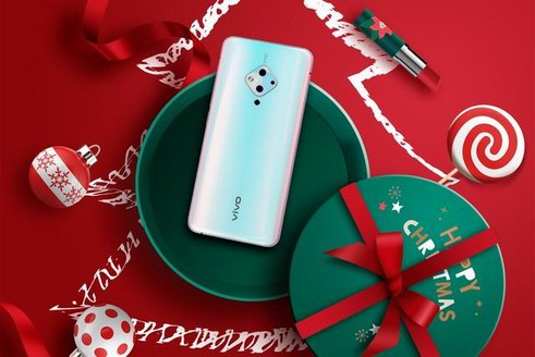 超級(jí)上頭的圣誕爆款來(lái)襲，vivo S5幫你定格美好瞬間