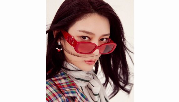 點亮這個情人節 就用火箭少女的彩色太陽鏡造型