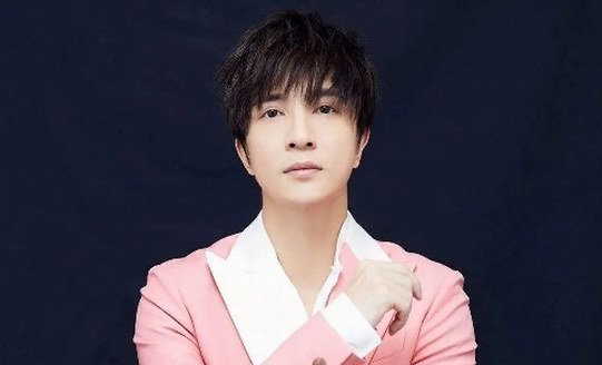薛之謙直播首秀準備發車!一直在跨界,從未被超越