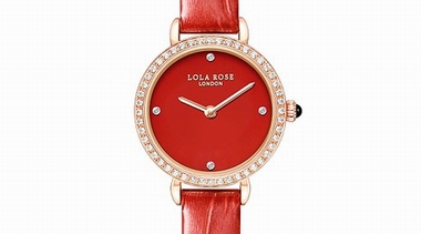 Lola Rose小紅表全新上市，成就春節必備單品