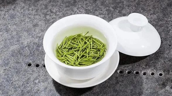 你真的會泡綠茶嗎？綠茶沖泡重要技巧之燙杯