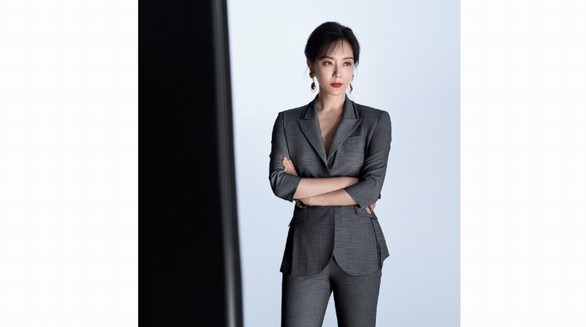 解決你的選擇困難癥，時(shí)髦不費(fèi)力的套裝穿搭在這里