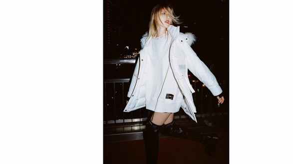 LINC chic“硬糖派對(duì)”登陸SS22中國(guó)國(guó)際時(shí)裝周！