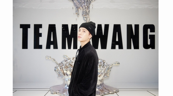 連卡佛攜手TEAM WANG，獨家演繹2021秋冬寒潮風尚
