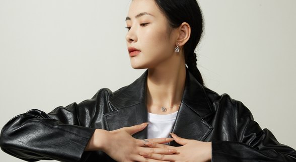 IFF珠寶——原創(chuàng)設(shè)計(jì)師品牌，以意趣重塑日常生活美學(xué)。