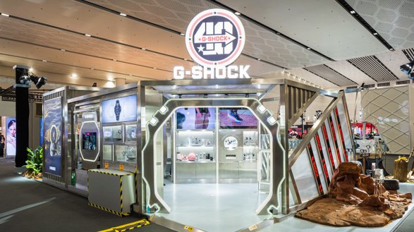 見證40年堅韌無界，G-SHOCK攜旗下新品亮相消博會