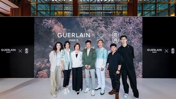 循蜂而往，心之所向 法國嬌蘭攜手“燃冉”計劃 共創可持續之美