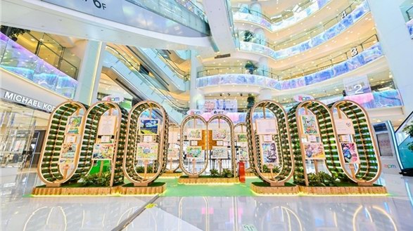 北京apm打造“藝術+環?！笨臻g，奇遇不“瓶”凡之旅