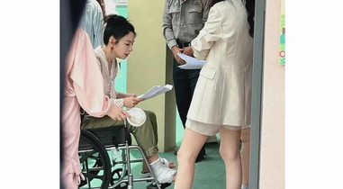 張雨綺曬照回應受傷，拔了一個腳指甲，網友：看著都疼