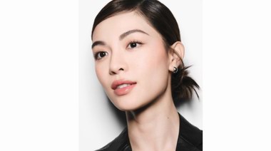 HOURGLASS推出全新四色眼影盤，開啟人妝相諧的美意新境 