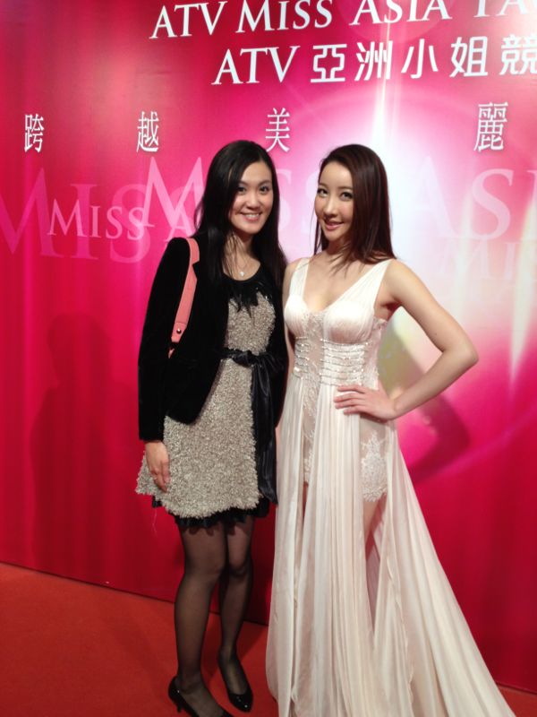 中國北方PR經理Rita和韓國佳麗金架昀合影