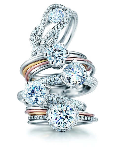 Forevermark®永恒印記精選多款美鉆鉆飾發布2012年末禮物季璀璨潮流