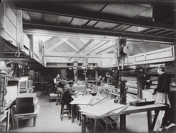 1889路易威登Asnières 手工工場現代化改革