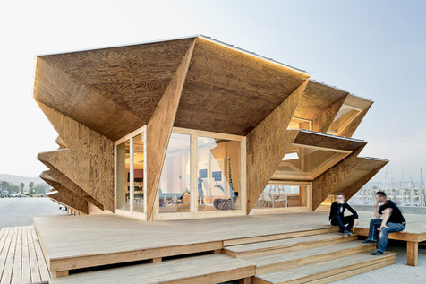 The Endesa Pavillion，2011年巴塞羅那智能城市大會中的控制室， 這個房子不用電