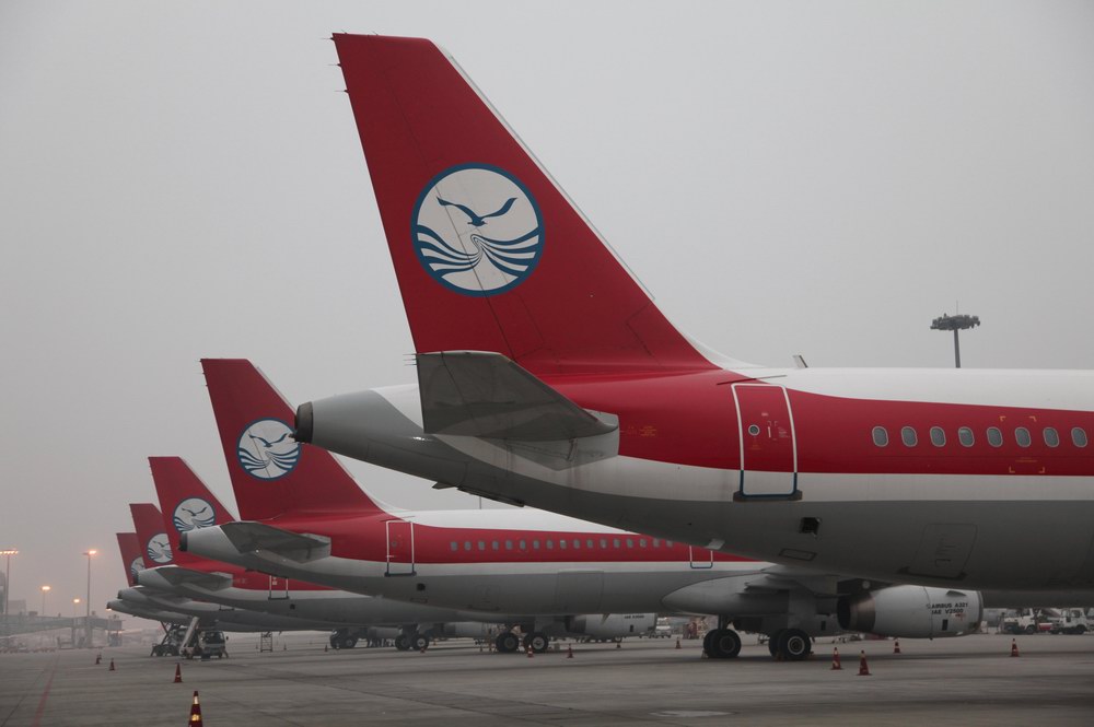 川航股份成立十周年　跨上中型航空發展之路：到2012年底，四川航空股份有限公司清一色的空中客車機隊將達72架
