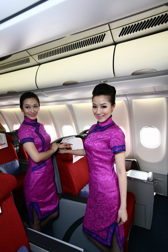 川航年內第二次在成都招聘空中乘務員