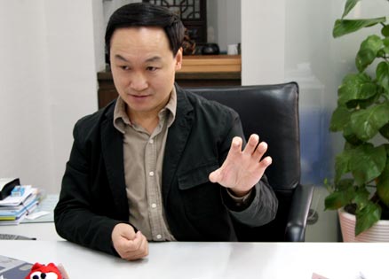 專訪中國服裝設計師協會主席王慶