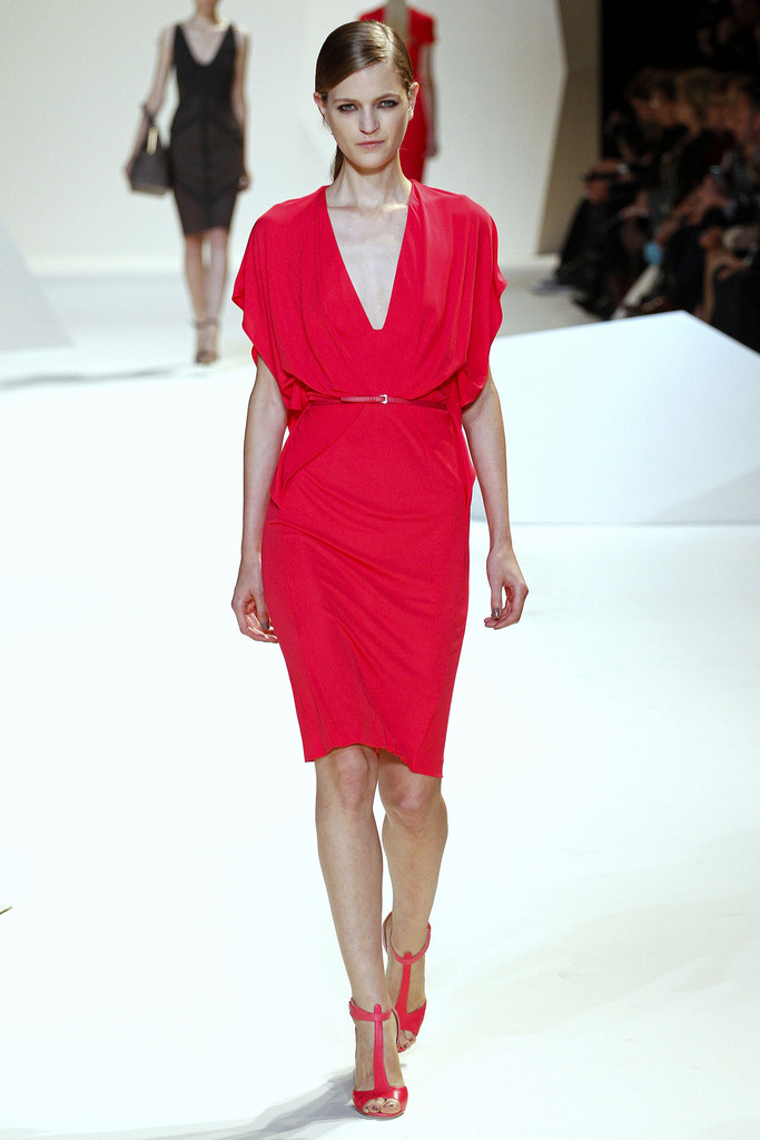 Elie Saab 2013春夏流行發(fā)布