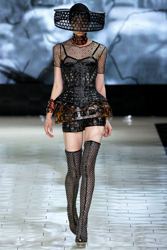 Alexander McQueen 2013春夏流行發布