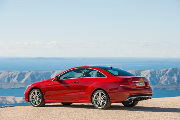 奔馳發布2014款 E-Class Coupe 官方圖片