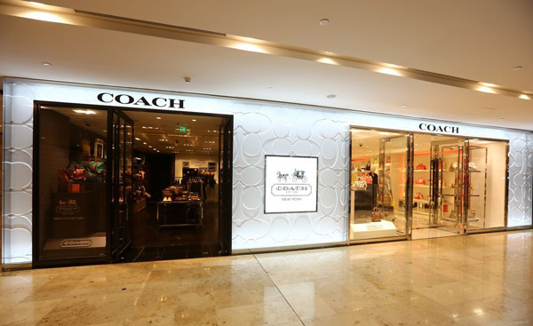王力宏現身COACH 南京德基廣場新店開幕