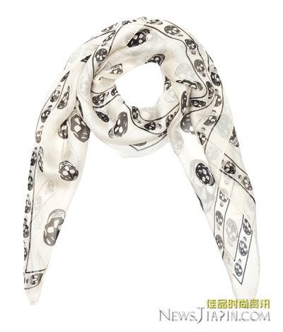 Alexander McQueen 經典骷髏絲巾 $295