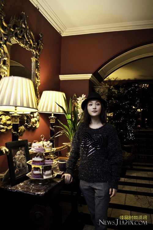 迅哥兒漫步愛丁堡 Chanel 2013早秋秀街拍